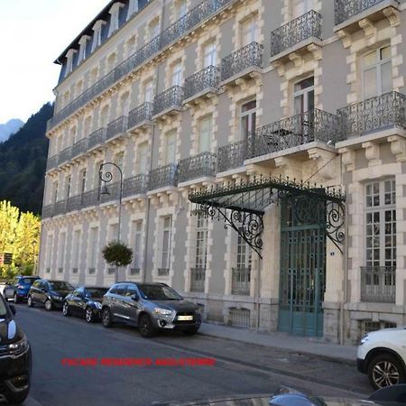 Petit Studio Dans Immeuble De Caractere Apartment Cauterets Exterior foto