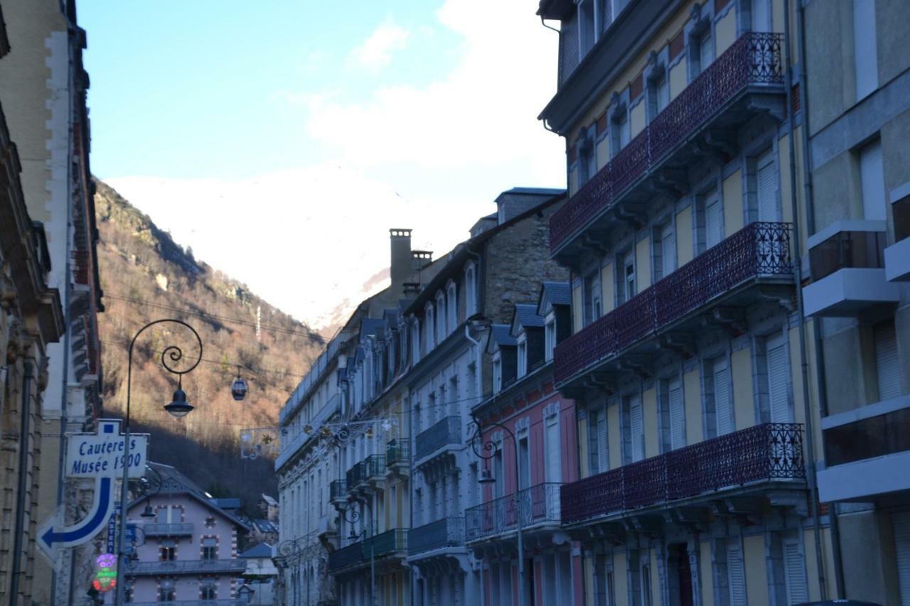Petit Studio Dans Immeuble De Caractere Apartment Cauterets Exterior foto
